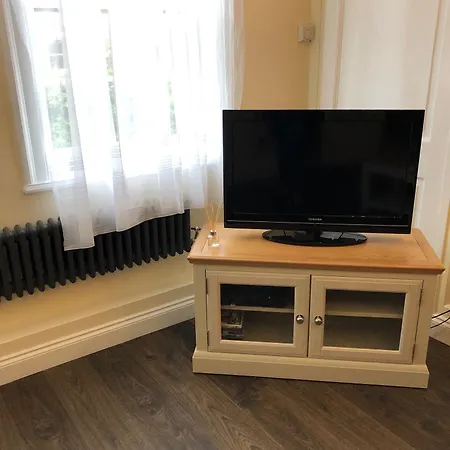 Гостевой дом The Little Angel Уитби