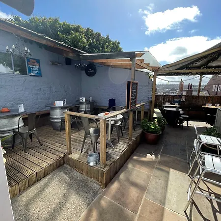 The Little Angel 3* Уитби