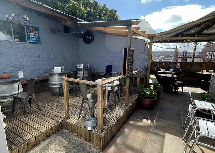 The Little Angel 3* Whitby